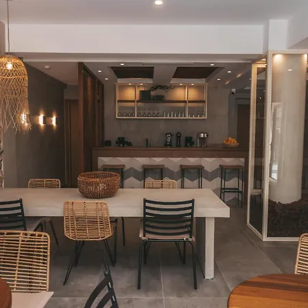 Ξενοδοχείο Casa Olympo 3*